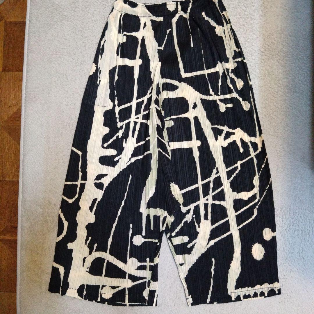 プリーツプリーズ　サルエルパンツ