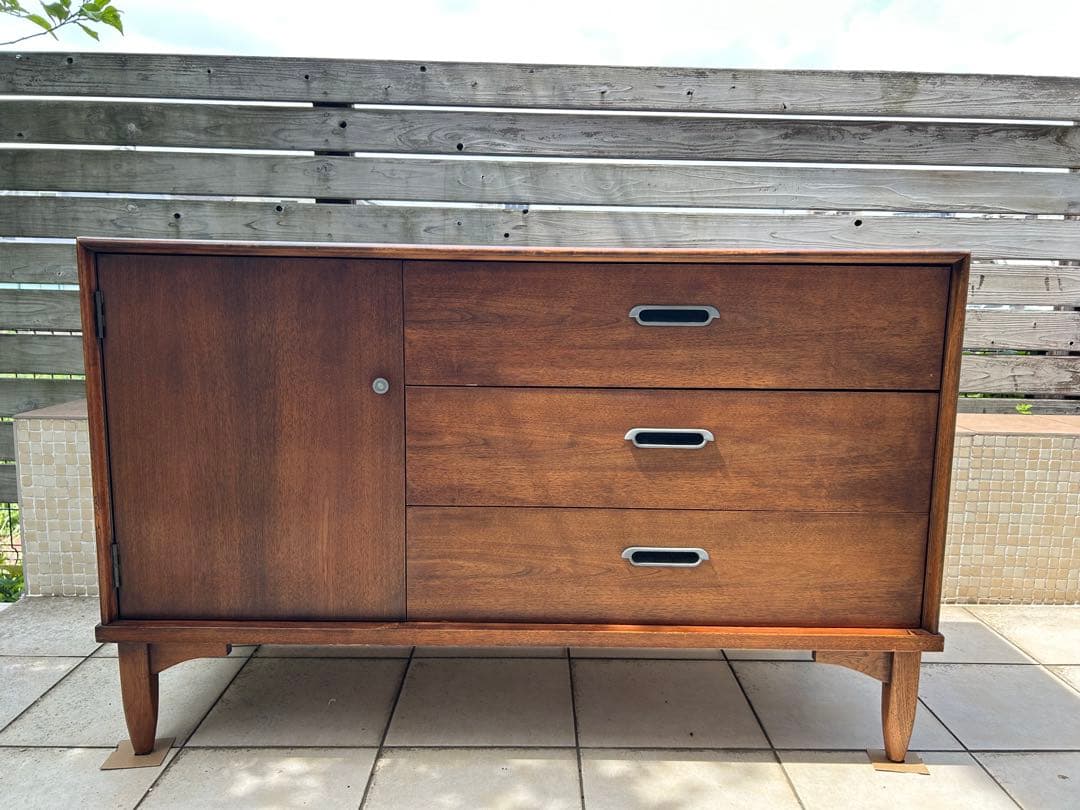 DREXEL HERITAGE(ドレクセルヘリテイジ）　サイドボード