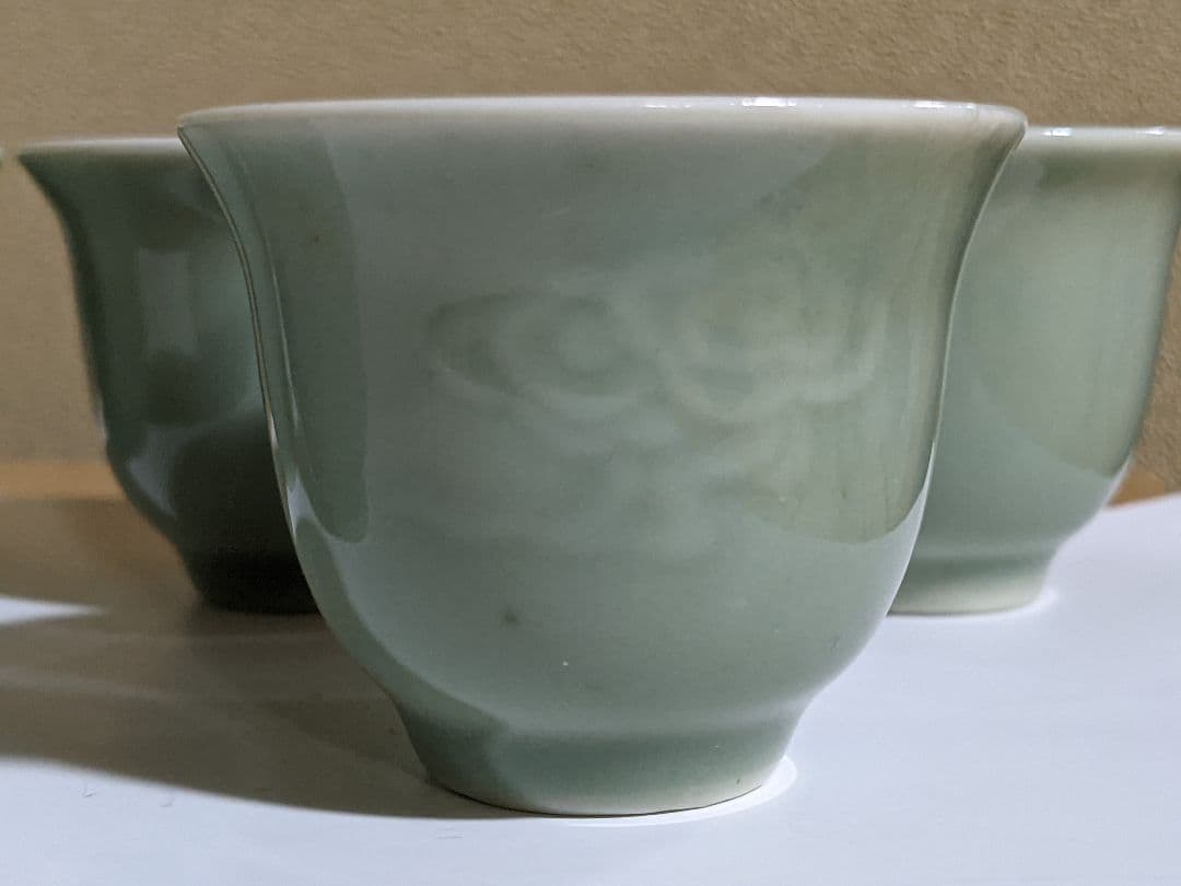 ⭐️中国古陶磁 古玩 古美術品 青磁 霊芝紋様 茶器 茶碗 景徳鎮 骨董品
