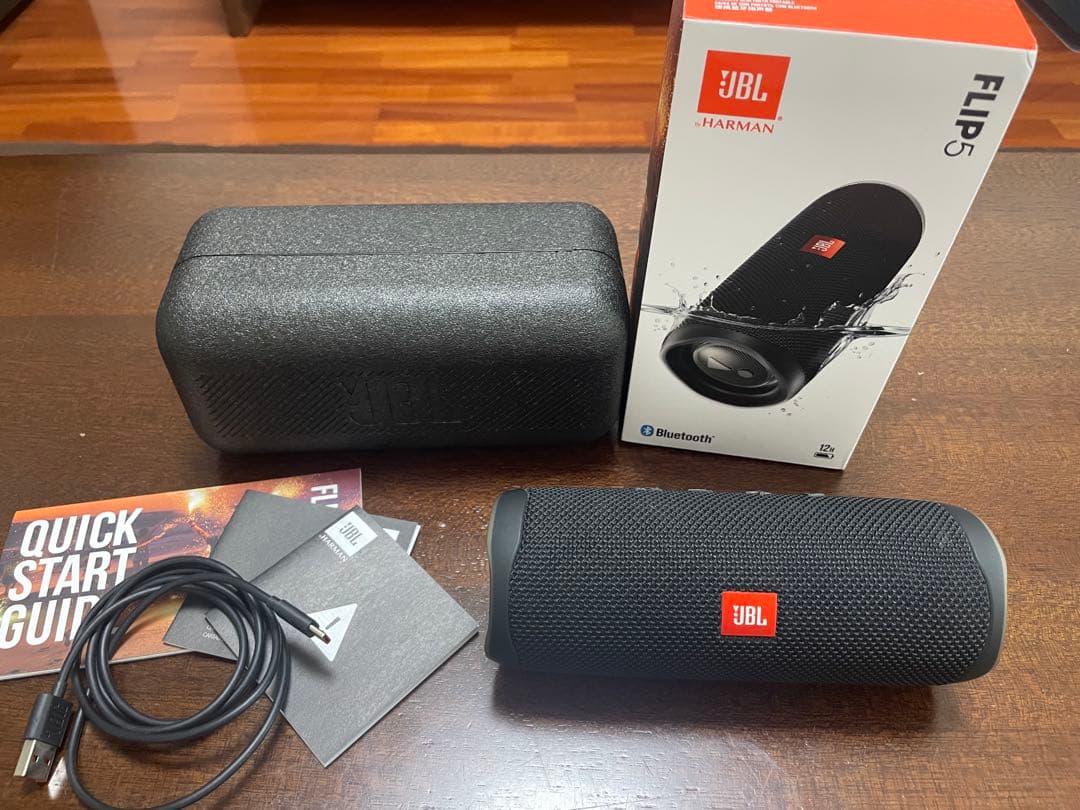 美品　JBL FLIP5 ワイヤレス　Bluetoothスピーカー　フリップ5