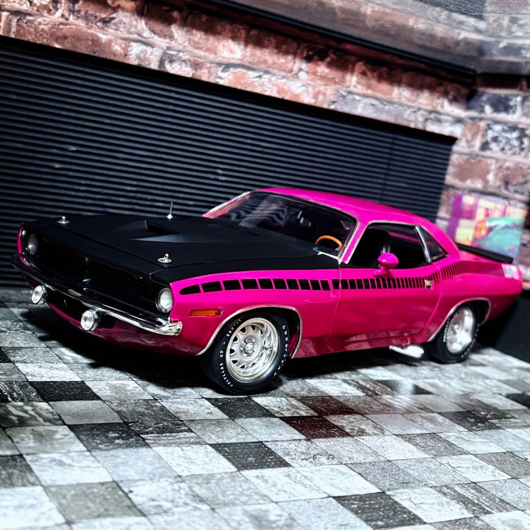 国内未入荷 1/18 HIGHWAY61 プリムス AAR クーダ 1970