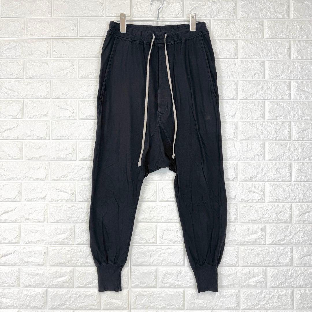 サカ 　s1301　リックオウエンス ダークシャドウ【XS】黒