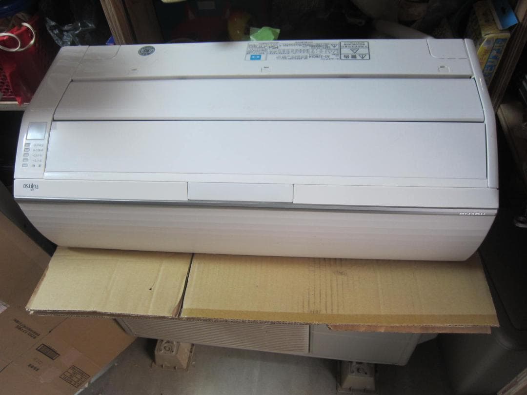 ルームエアコン