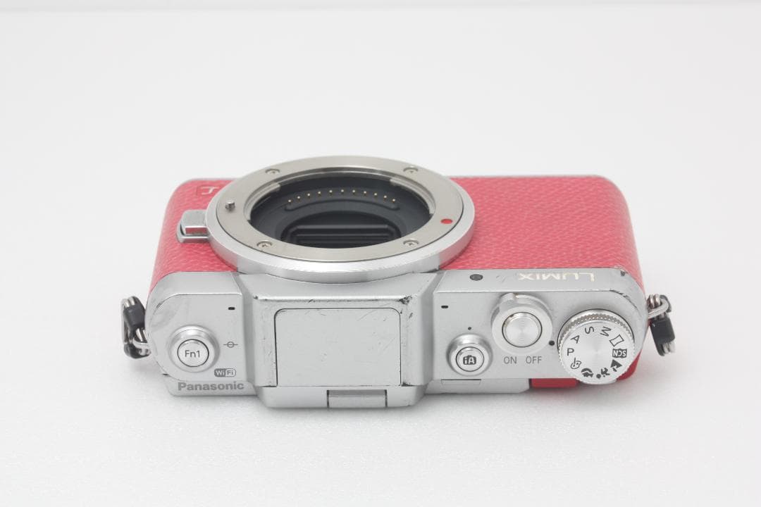 Panasonic LUMIX DMC-GF7 ボディ 完動品 #289b