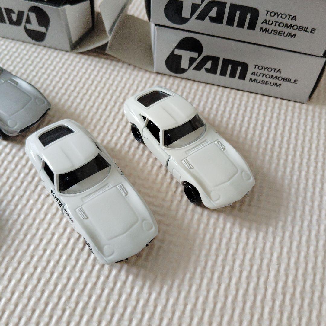 トミカ　トヨタ2000GT ミニカー 4台セット