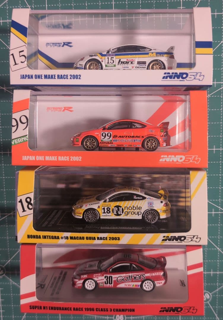 INNO64　ホンダインテグラ　レーシング　タイプR　ミニカー4台セット