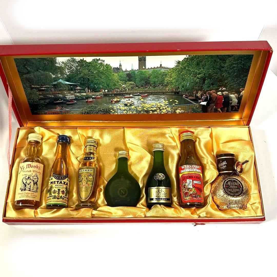 [昭和レトロ]ミニチュア瓶 ウイスキー特級・ブランデー特級・リキュール7本セット