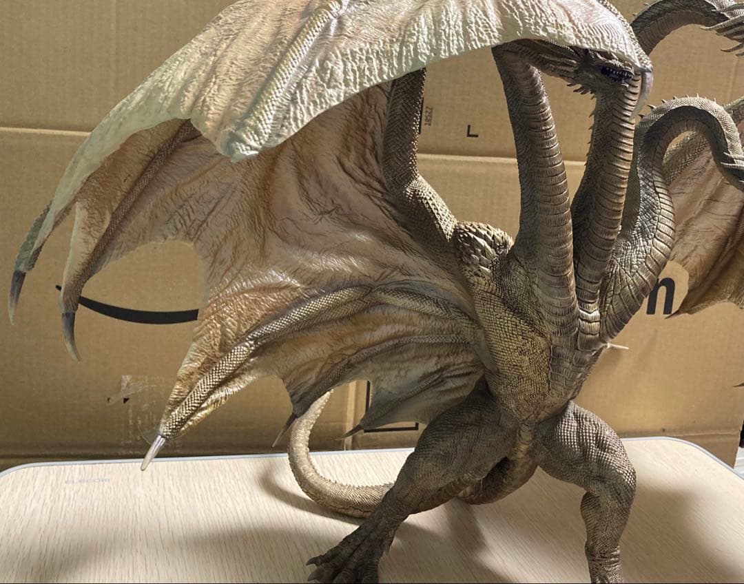 東宝大怪獣シリーズ　キングギドラ2019 ジャンク品