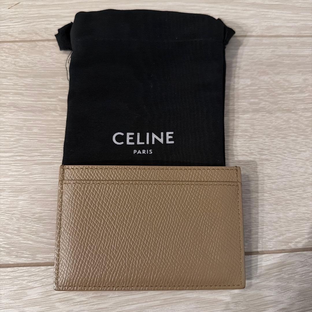 美品　CELINE スモールトリフォールドウォレット ブラック