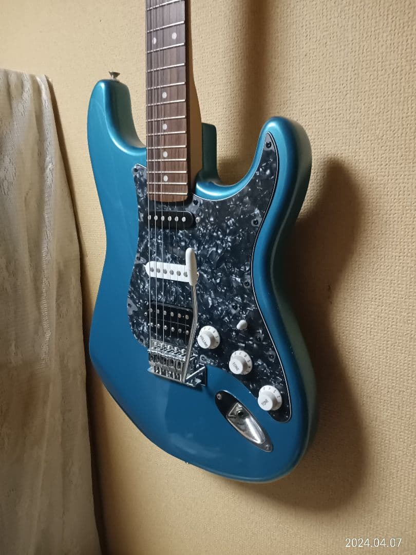 ☆MG4☆新品弦交換済☆美品☆BÙSKER'S ストラト ブルーM SSH☆