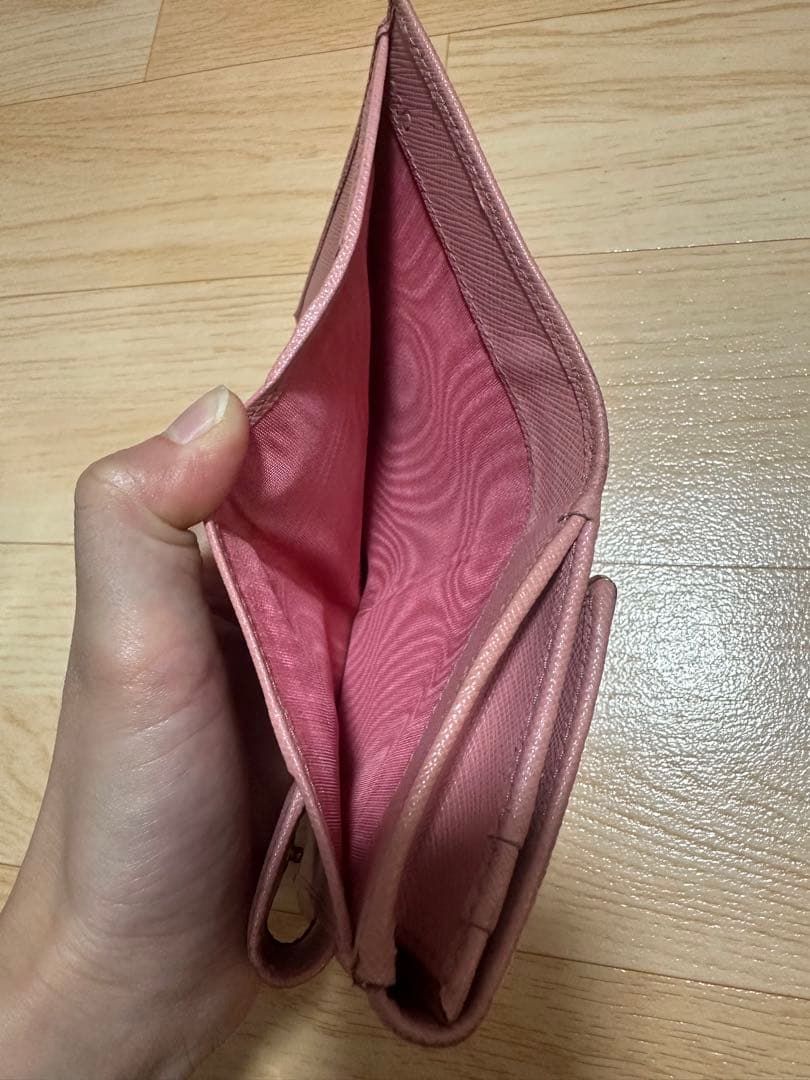 PRADA 二つ折り財布 レザーピンク