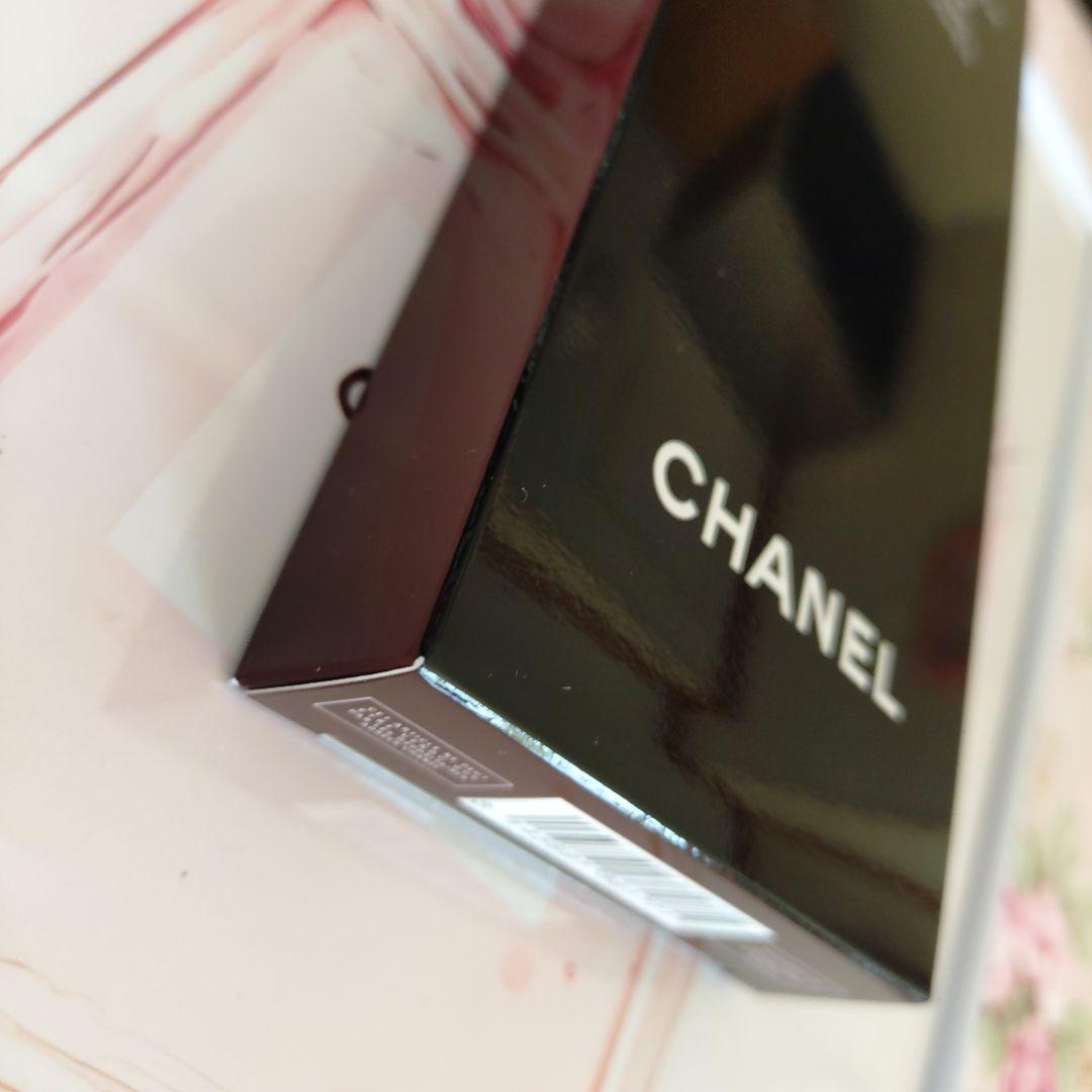 レ　バンソー　ルージュ　ヌワール✫サブリマージュリキッドファンデーションブラシ