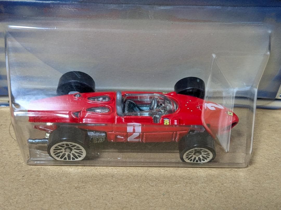 Hot Wheels Ferrari 156 ミニカー 赤