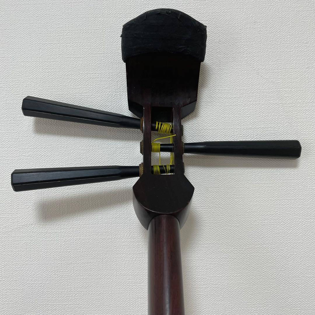 ★良品★ 三味線 細棹 紫檀 丸打胴 和楽器　長唄　人工皮　新品弦交換済み♪