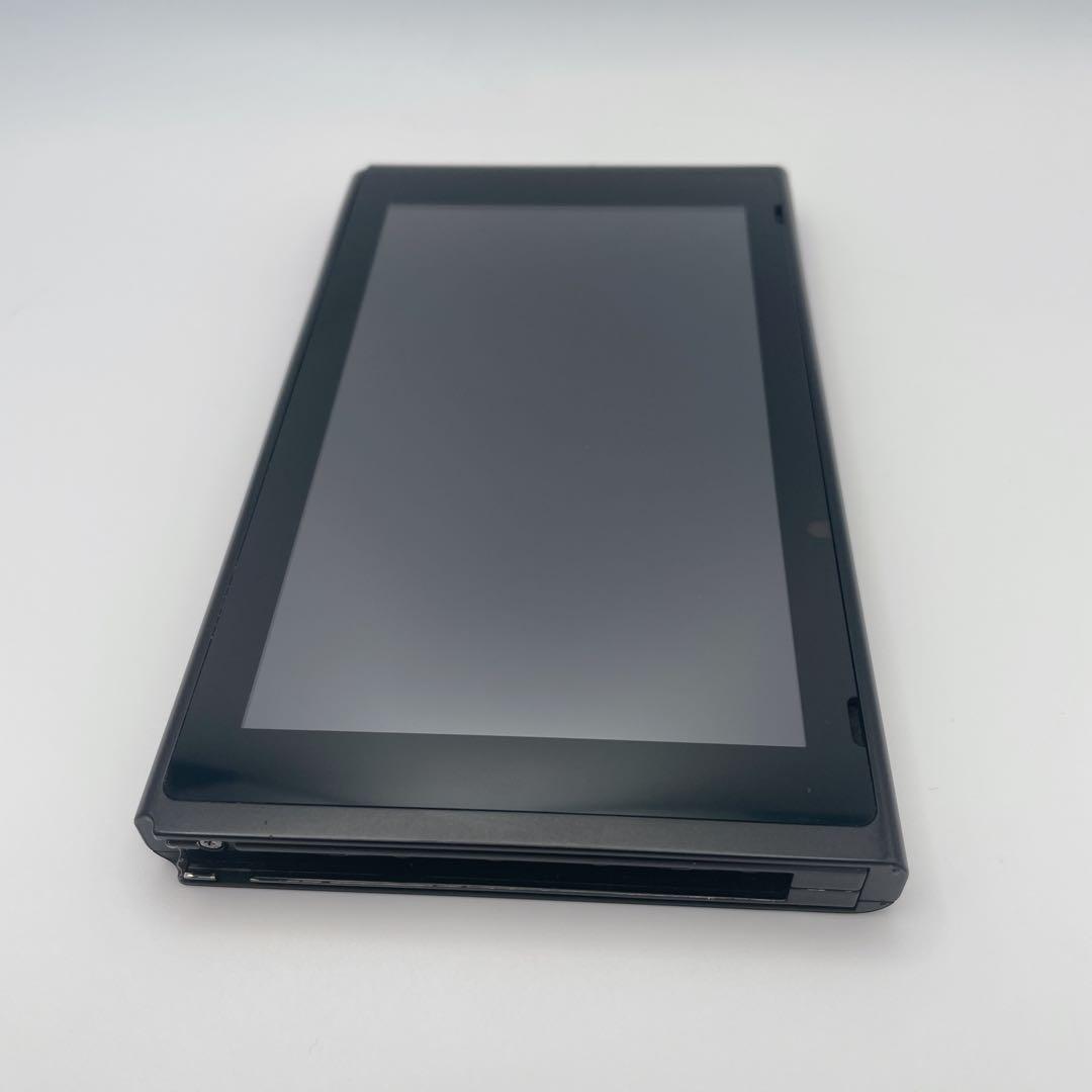 【概ね美品】Nintendo Switch 本体のみ 未対機 HAC-001