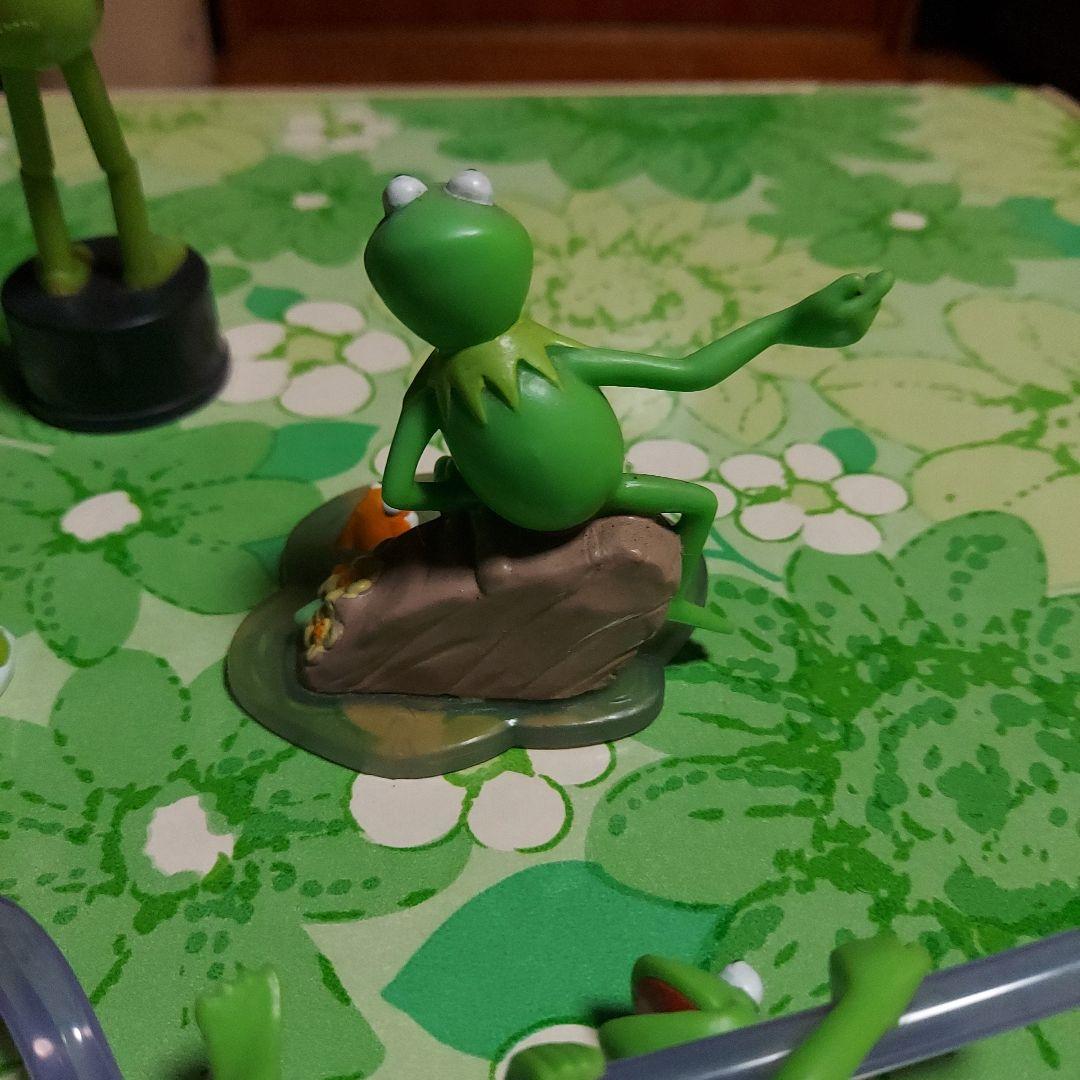 カーミット　セサミストリート　フィギュア