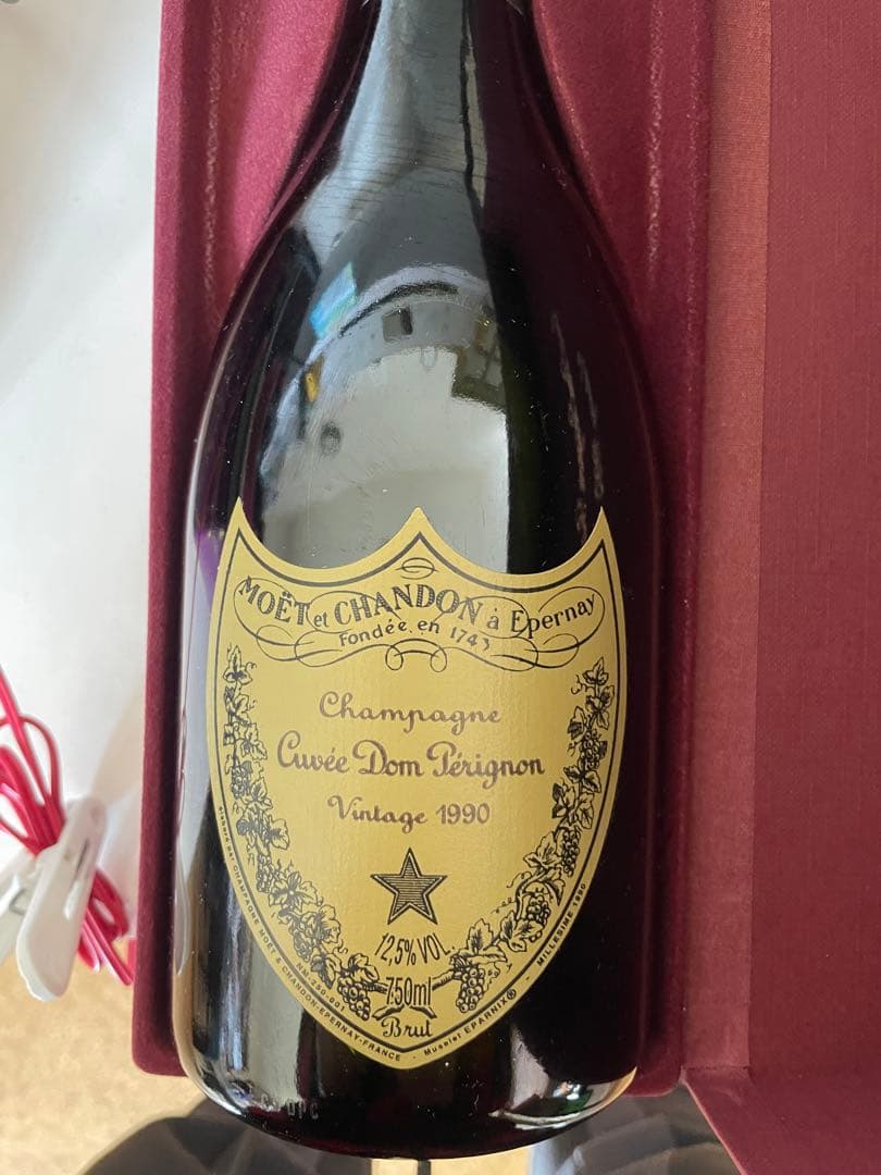 ドンペリ ドンペリニヨン ヴィンテージ 1990