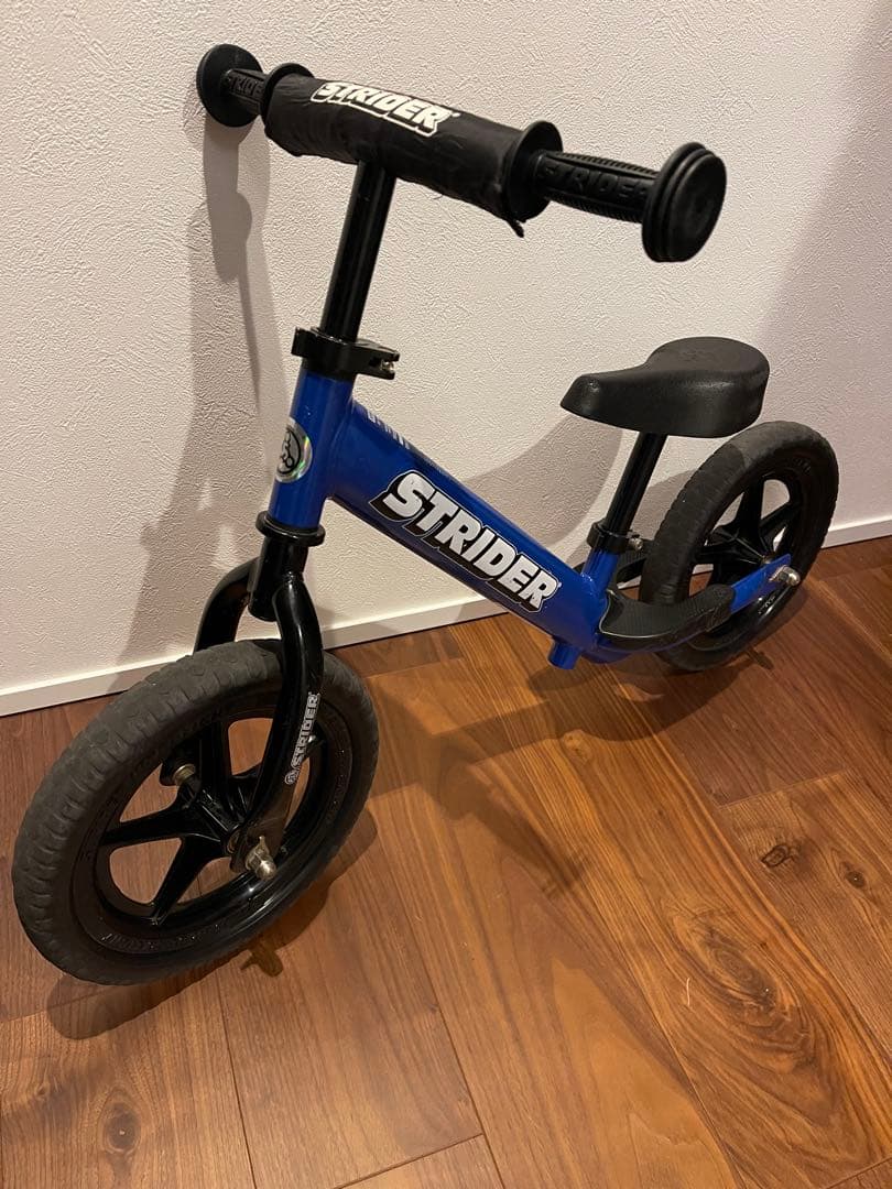 STRIDER ストライダー 12 スポーツモデル　バランスバイク　日本正規品