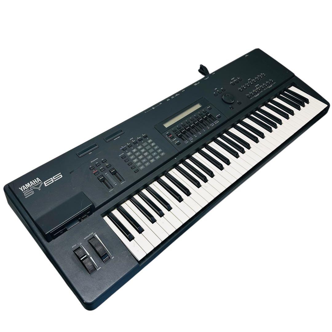 YAMAHA シンセサイザー SY85 61鍵盤