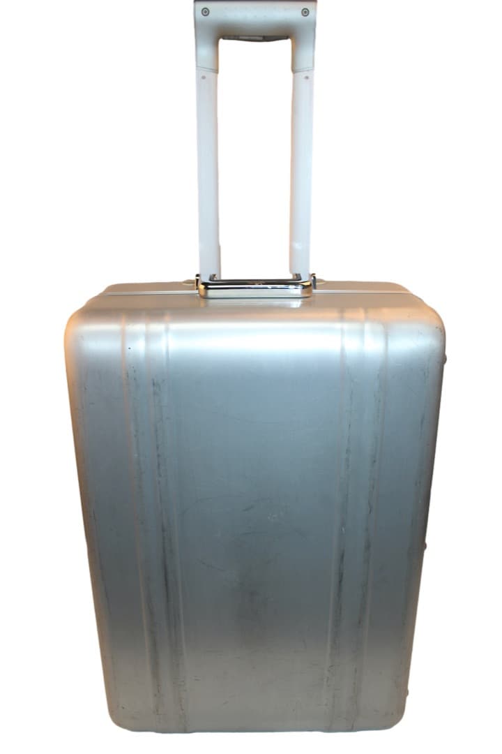 ZERO HALLIBURTON ゼロハリバートン スーツケース シルバー　中古