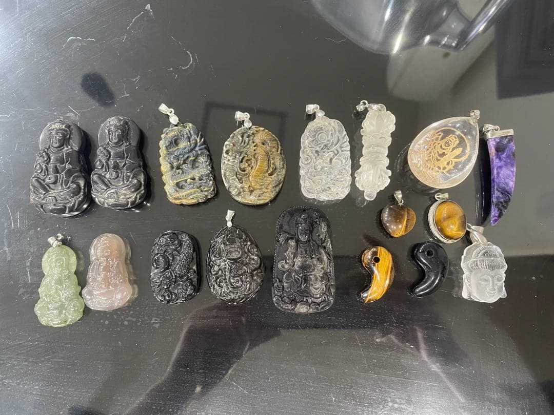 仏　龍　タイガーアイ　ペンダントトップ　ビーズ