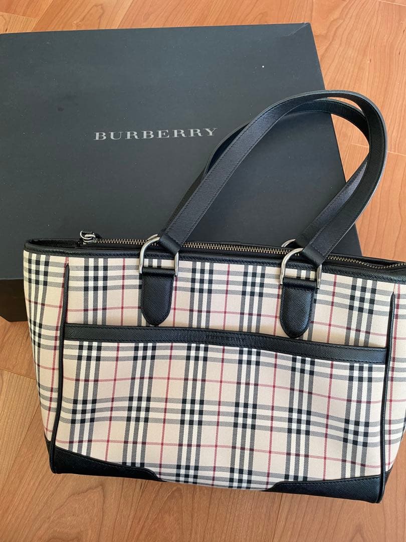 美品 バーバリー ノバチェックハンドバッグ Burberry 正規品