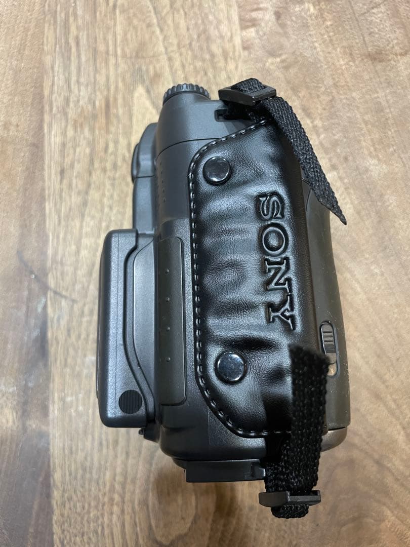 SONY CCD-SC7 液晶 ハンディカム ビデオカメラ 動作確認済み　8mm