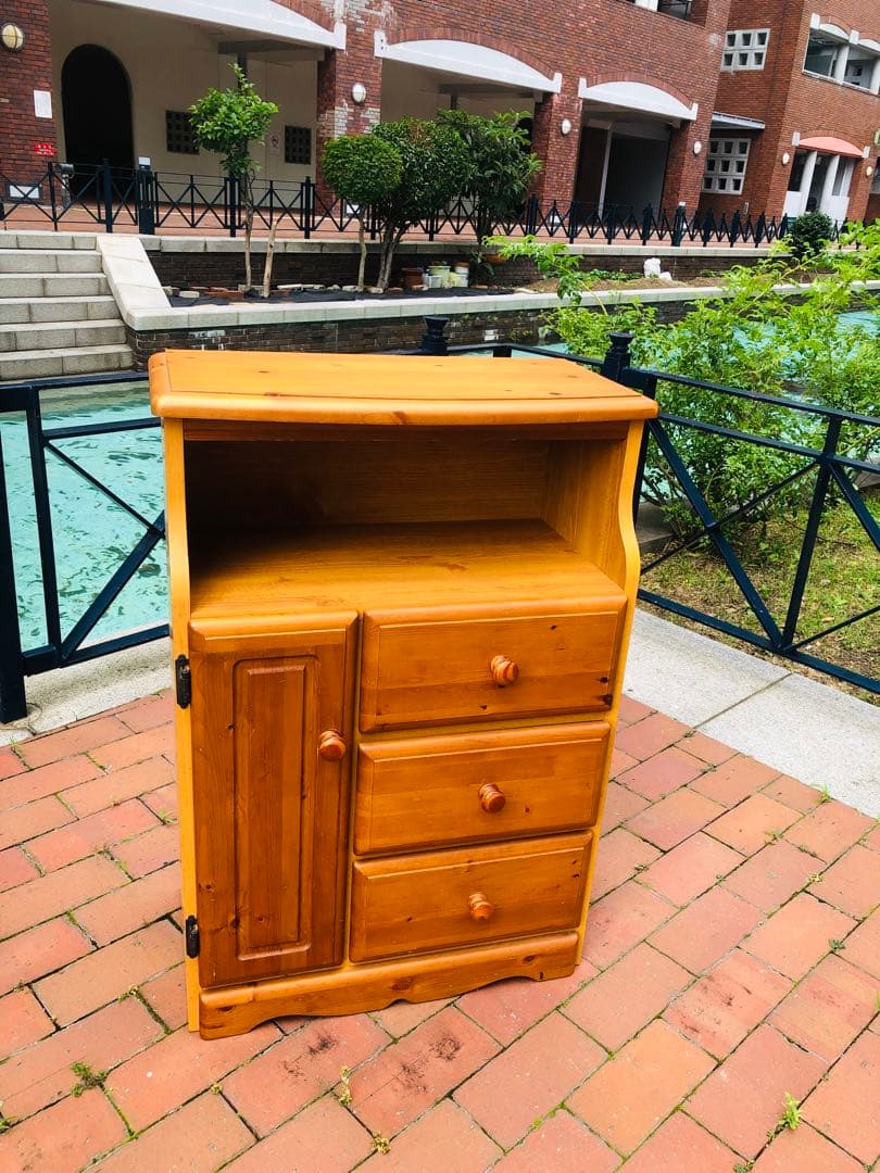 カントリー家具　木製キャビネット 3引き出し 1扉　電話台　花台　チェスト