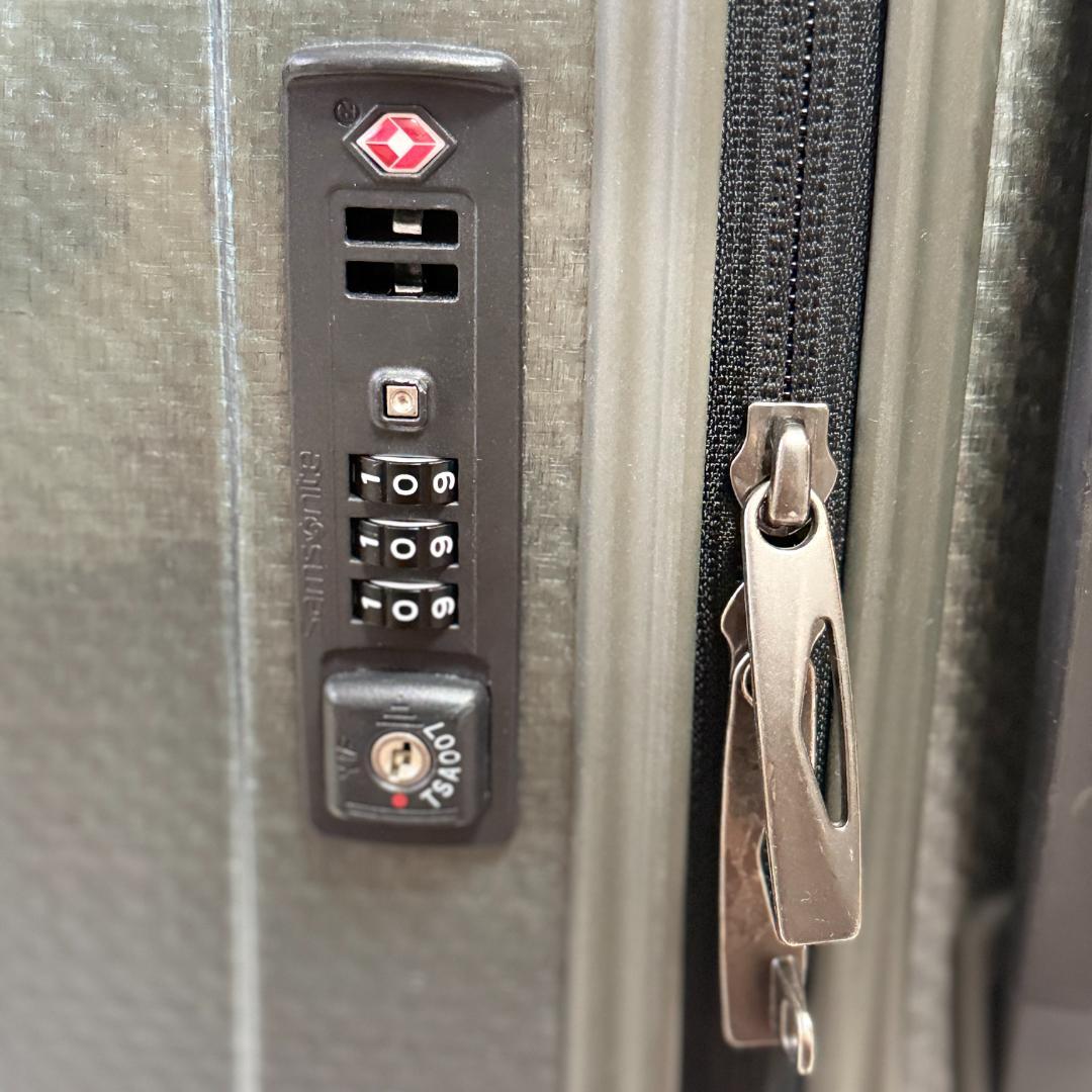 Samsonite サムソナイト C-LITE スピナー TSA スーツケース