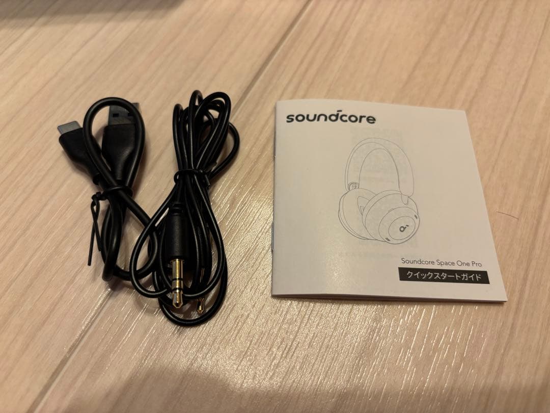 Space one pro ワイヤレスヘッドホン　Anker