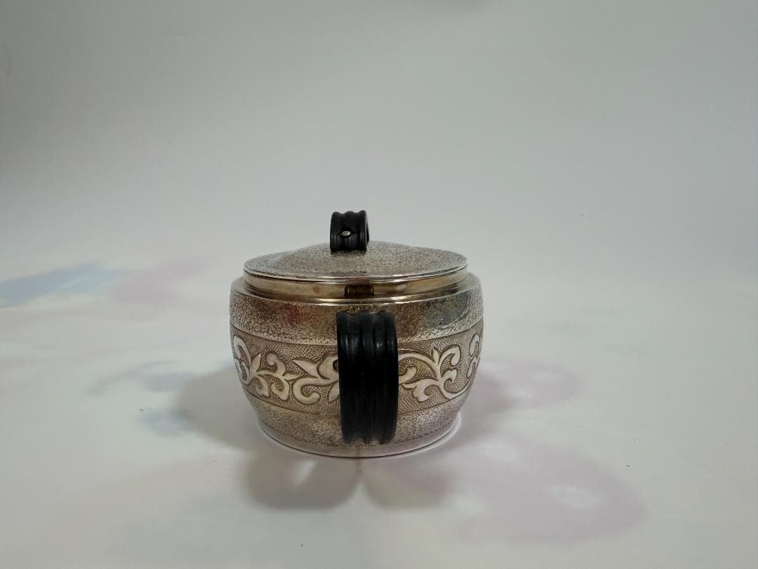 純銀製 唐草模様 急須 銀瓶 煎茶道具