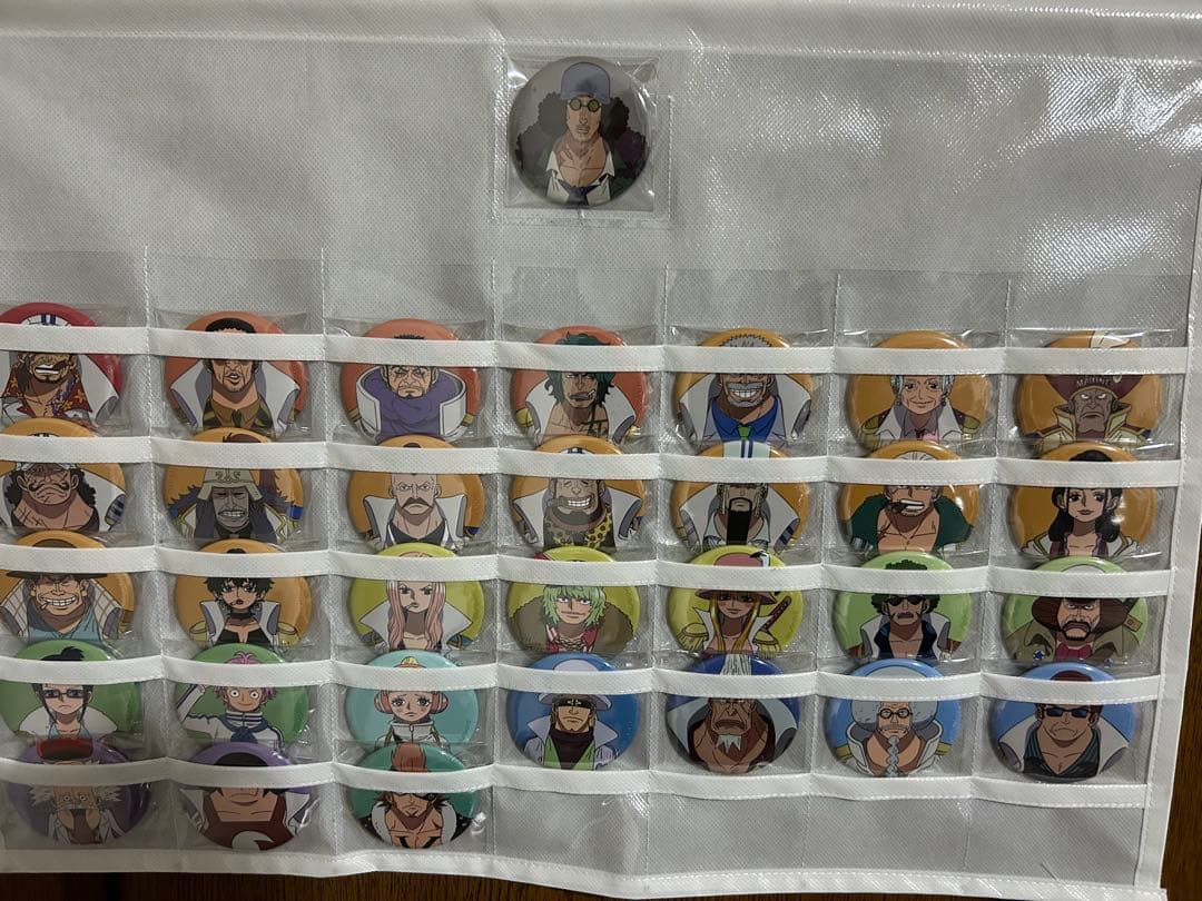 ワンピース　麦わらストア　海軍組織図缶バッジ　フルコンプリートセット　全32種