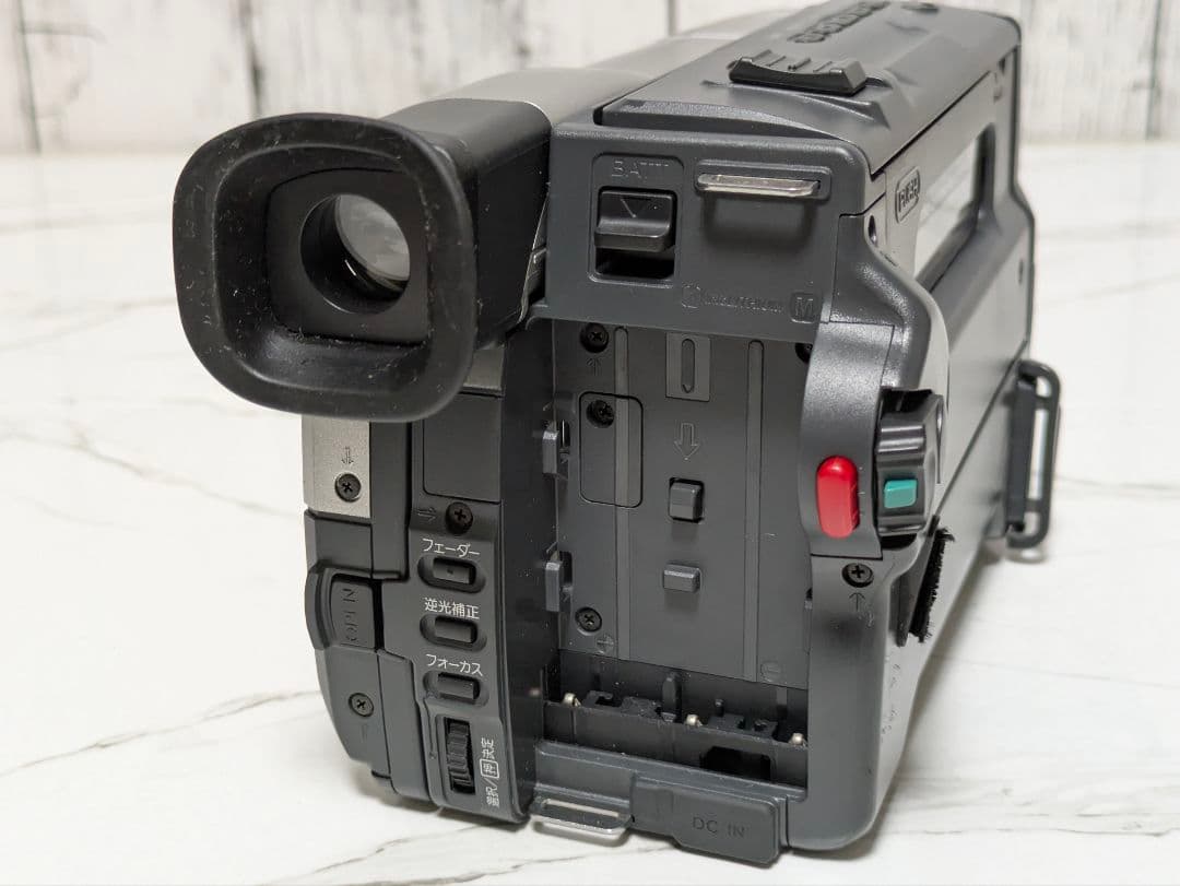 SONY　CCD-TRV96　Hi8　8mm対応　セット