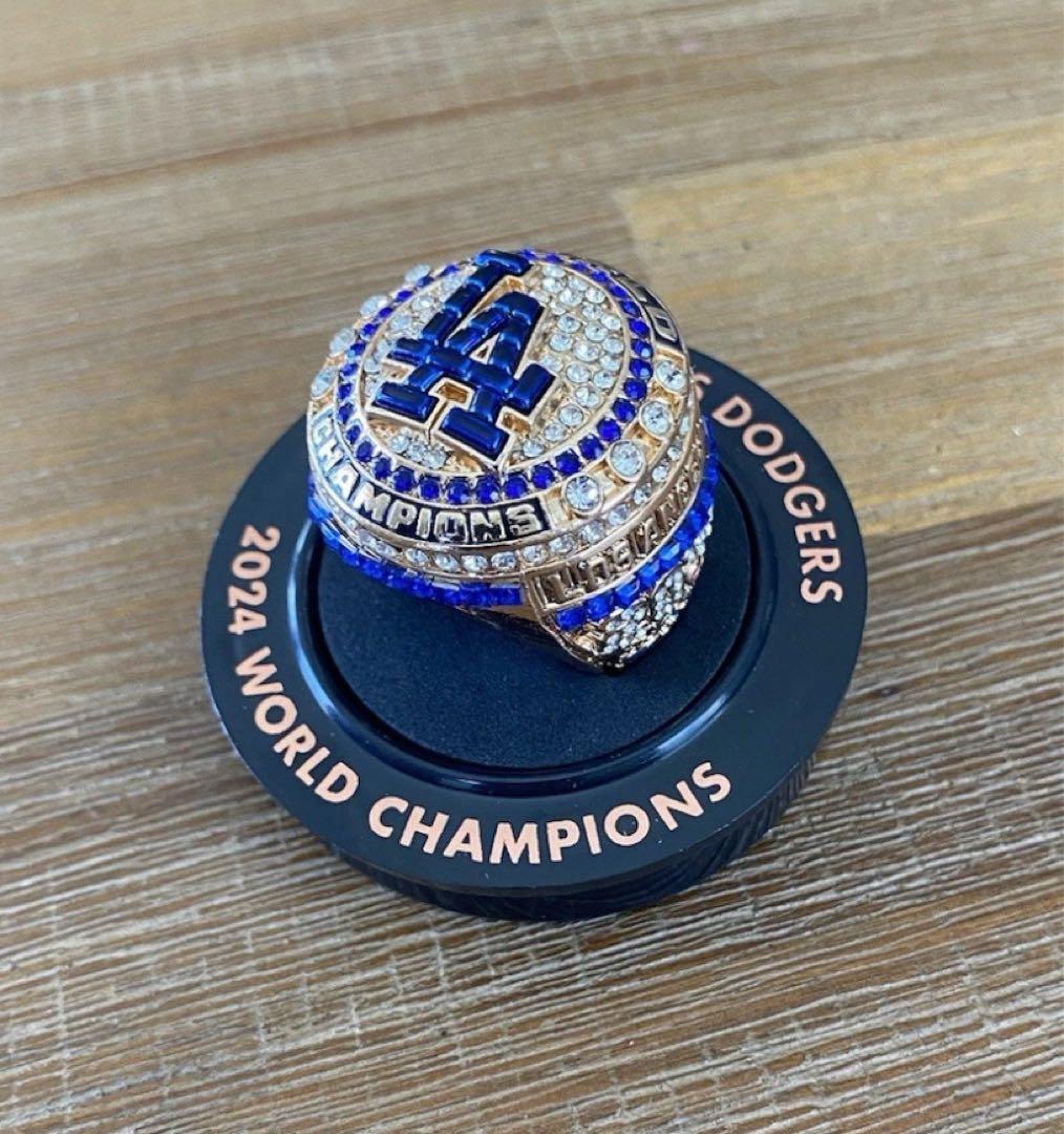 山本由伸　ワールドチャンピオン　リング　来場者限定　スタジアム配布　ドジャース
