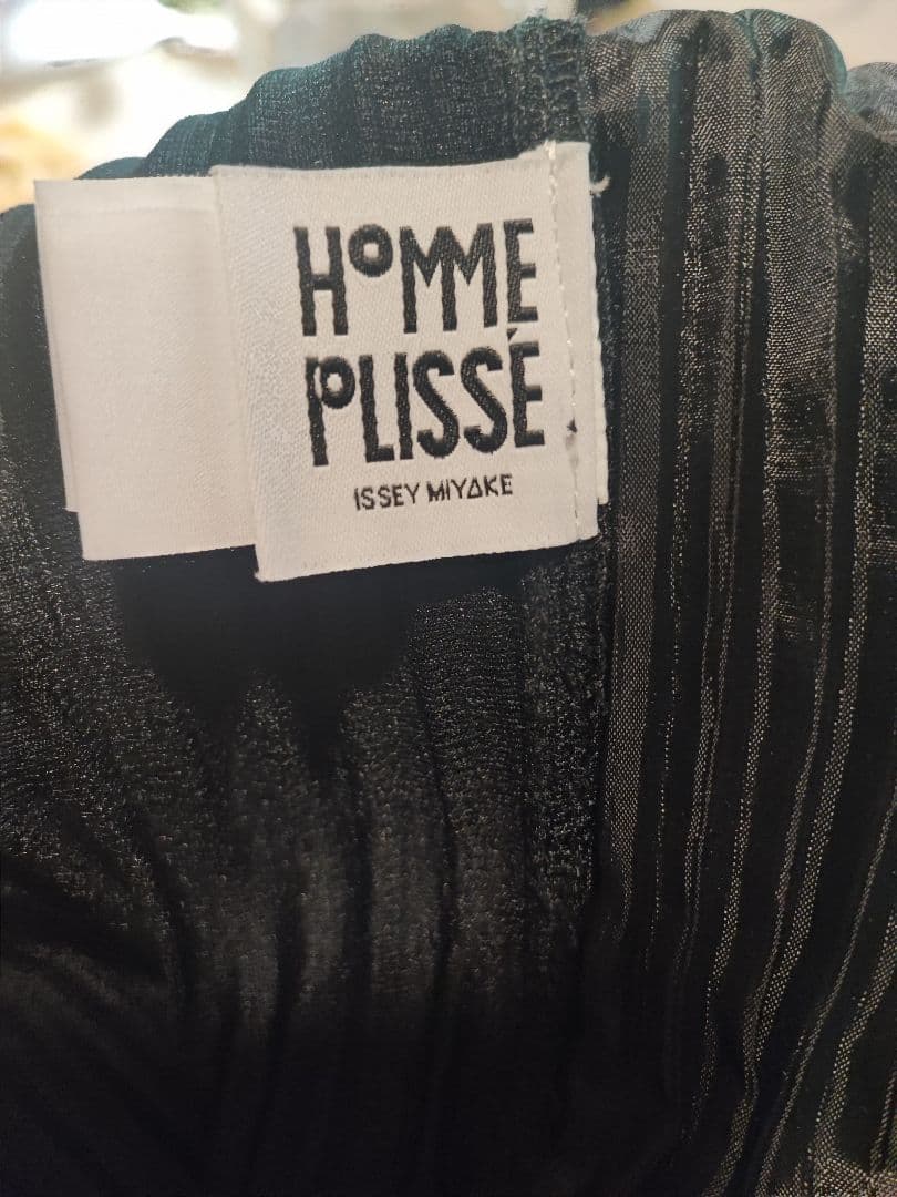 Homme Plisse イッセイミヤケ・パンツ