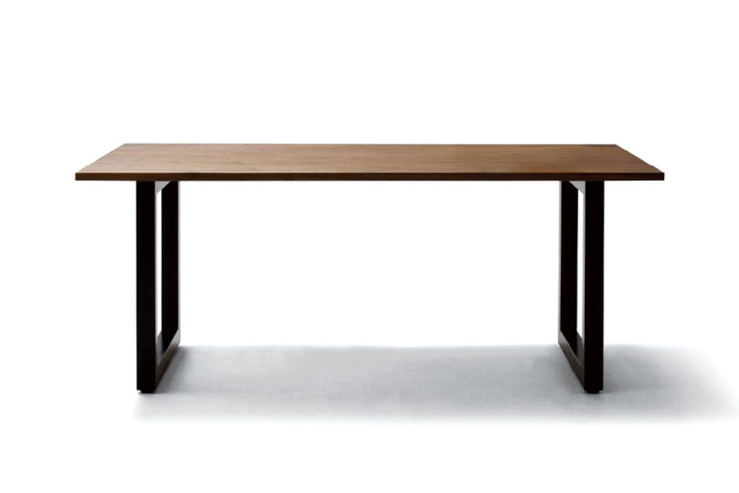 マスターウォール WILDWOOD DINING TABLE アカセ木工