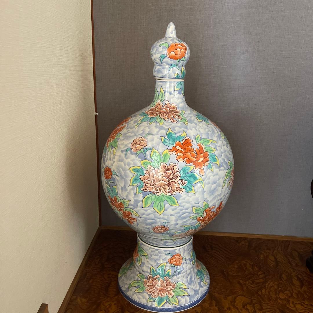 江口天童、花柄陶器花瓶