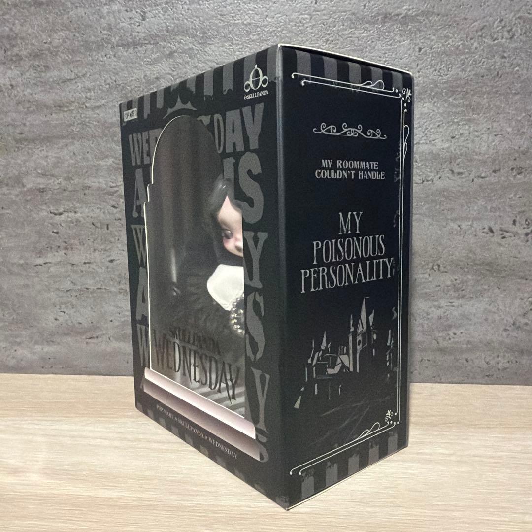 未開封US限定 POP MART EDNESDA フィギュア