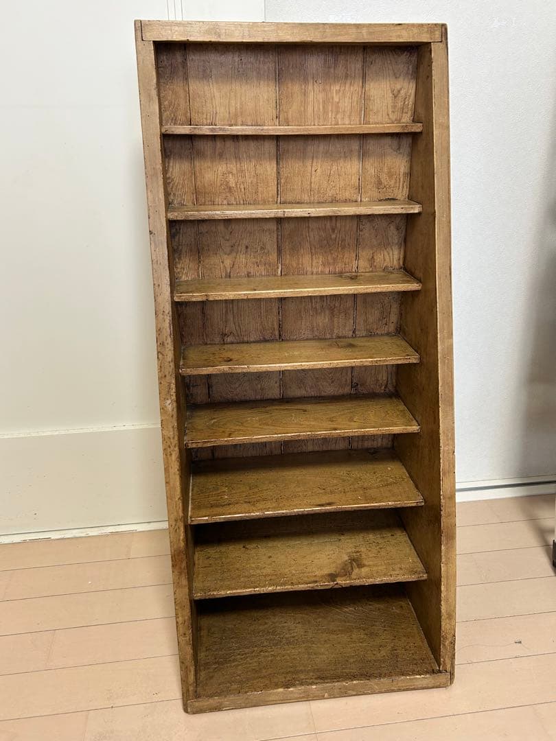 イギリスビンテージ　コレクション棚　フィギュア　キュリオケース