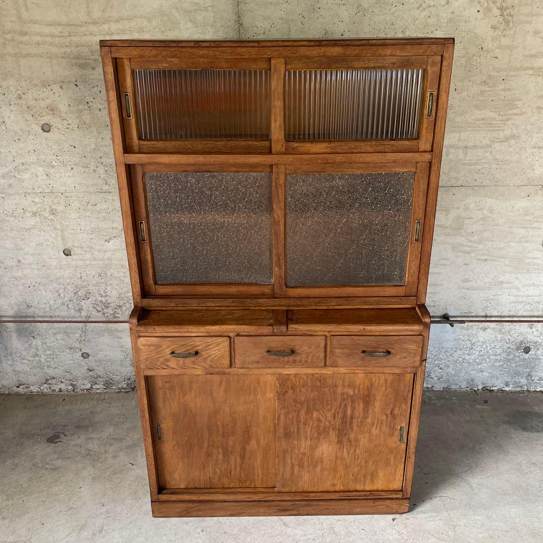 昭和レトロ　食器棚　置き台付き　希少な棚　ダイヤ&モールガラス　戸棚