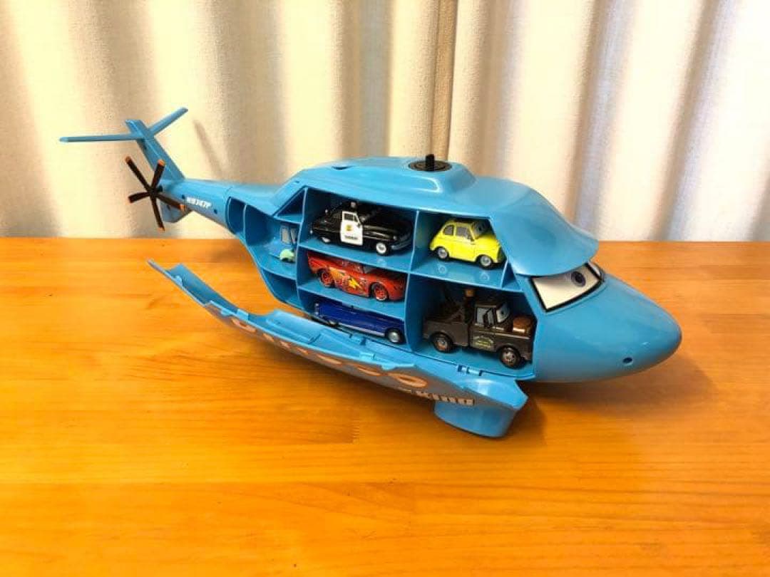 カーズ　ダイナコ　ヘリコプター　60cm