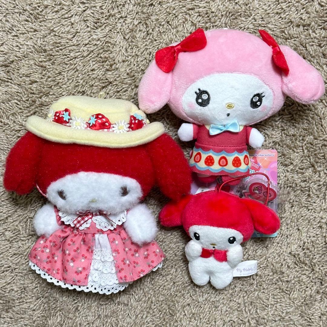 マイメロディ 赤メロ マスコットホルダー 2023 バースデードール マイメロ