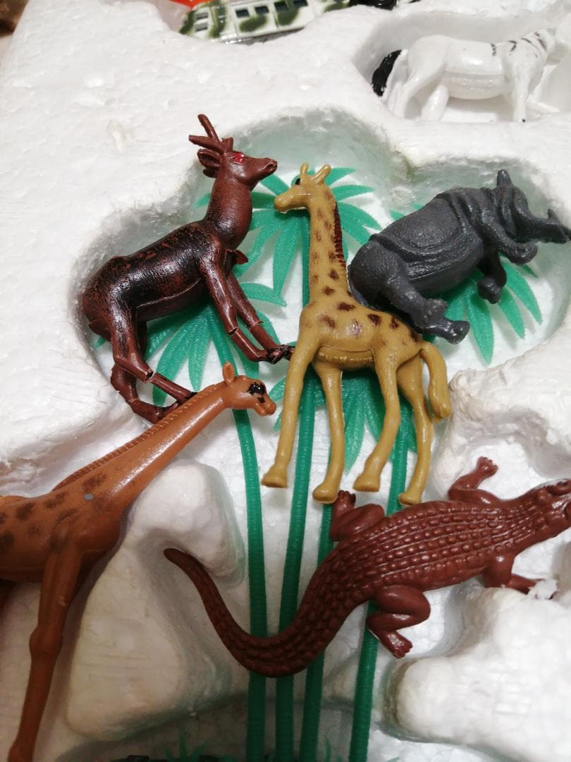 トミカ　サファリシリーズ