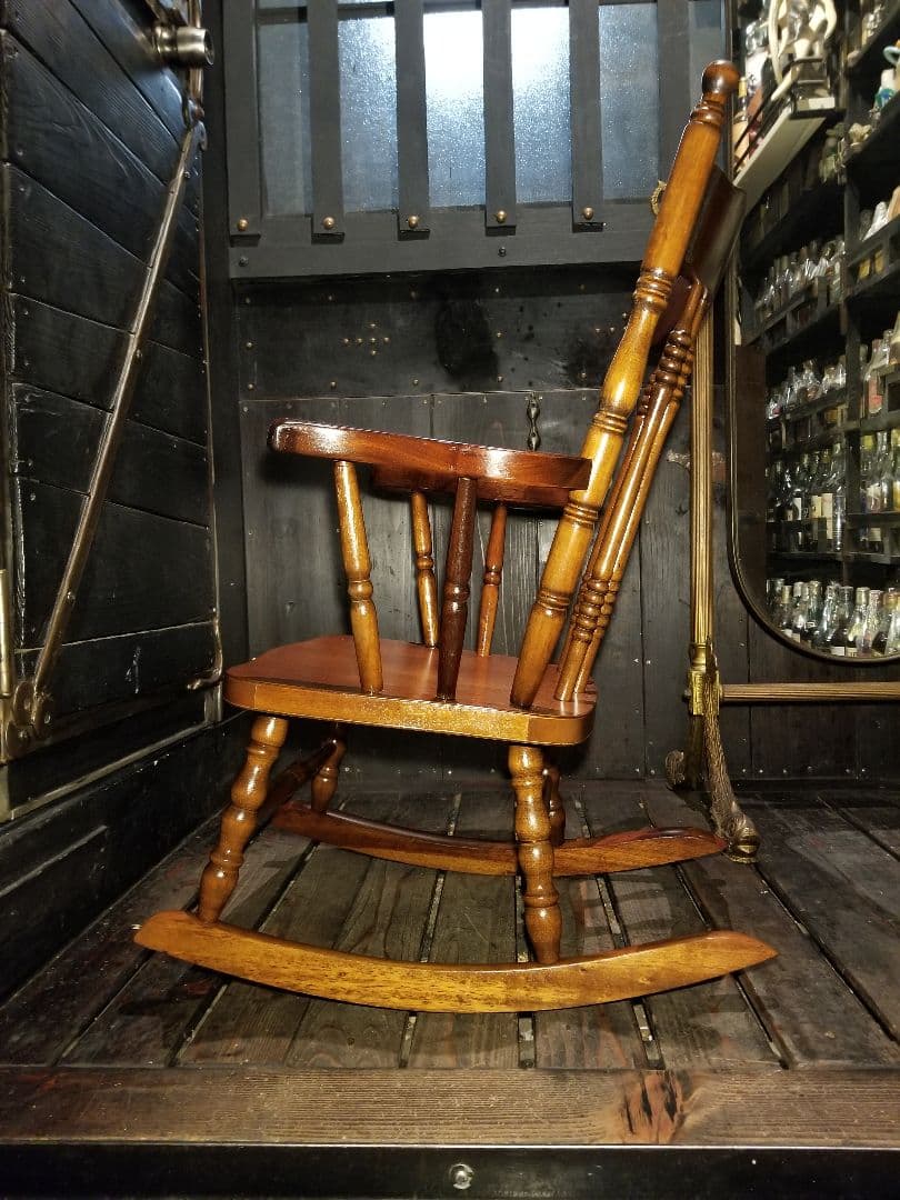 希少　ヴィンテージ　ウィンザー　チャイルド　ロッキングチェア　硬木　無垢材