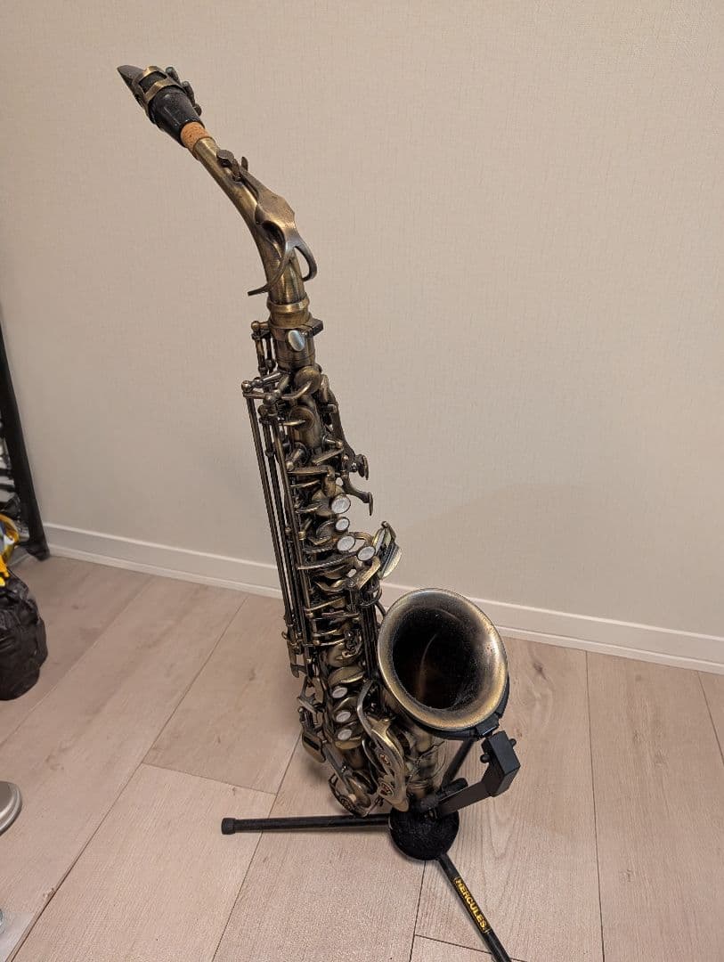 C*l様 アルトサックス ブロンズ スタンド付き
