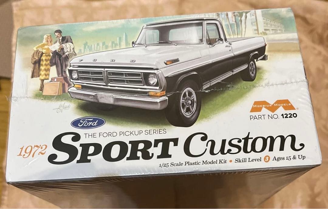 完売品　1972 フォード スポーツカスタム ピックアップトラック