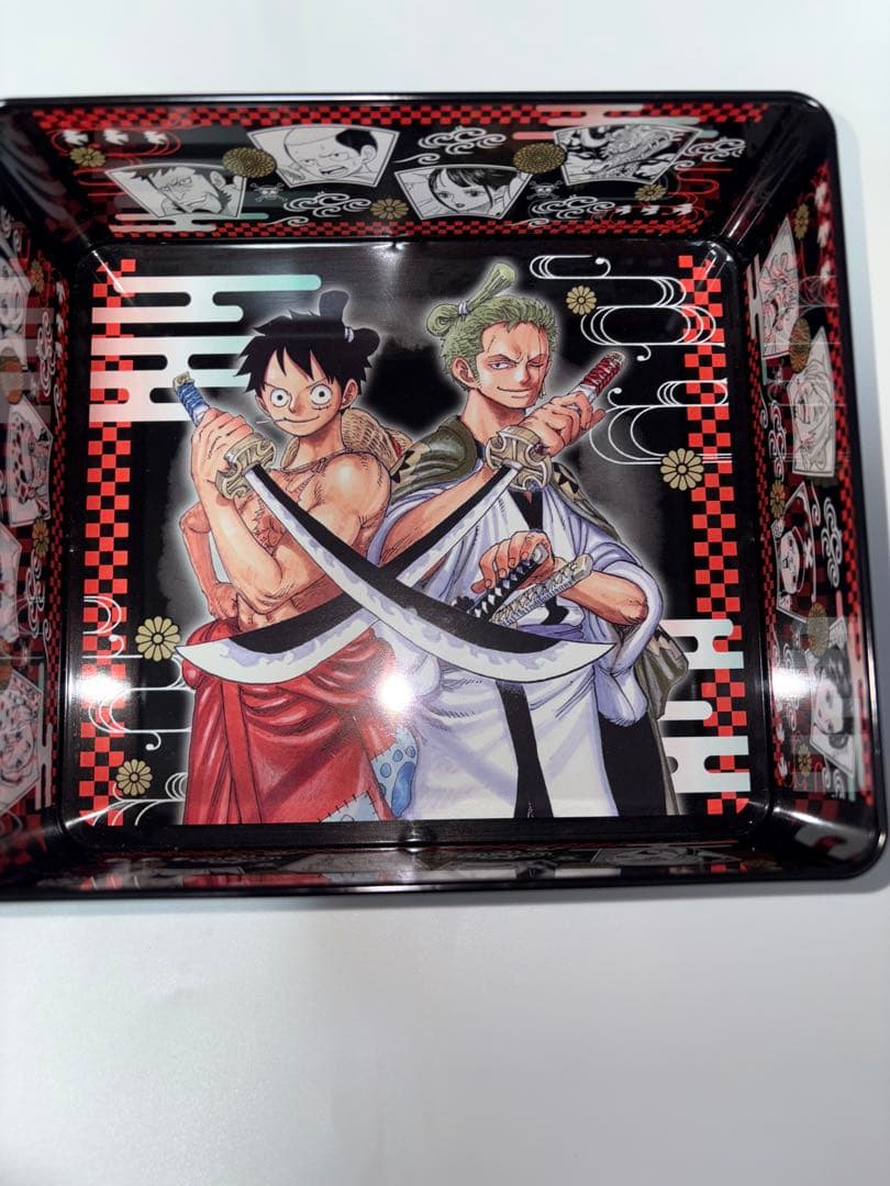 ONE PIECE コミックカレンダー特製缶入り日めくりカレンダー 2020 缶