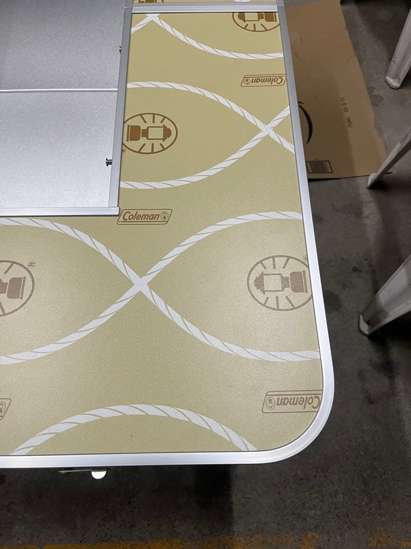 Coleman アウトドアテーブル ベージュ
