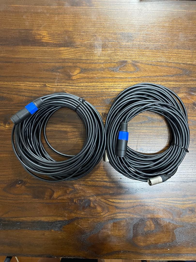 スピーカーケーブル