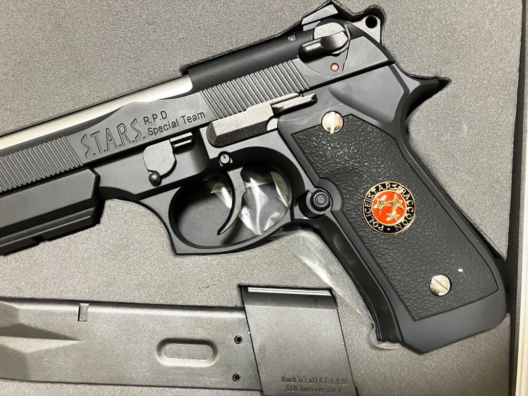 バイオハザード　東京マルイ サムライエッジ バリーバートンモデル 2001